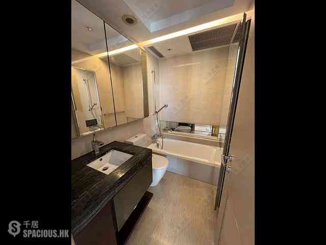 West Kowloon - The Cullinan (Tower 21 Zone 5 Star Sky) 09