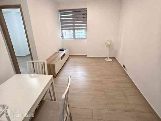 Kennedy Town - Pearl Court 02