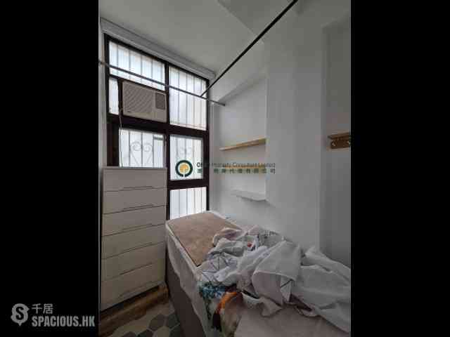 Sai Ying Pun - Lim Kai Bit Yip 04