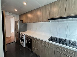 Mid Levels West - 80 Robinson Road 08