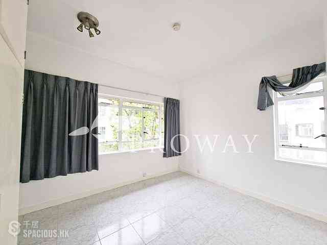 Pok Fu Lam - Bisney Villas 11