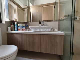 Central - 7-9, Shin Hing Street 03