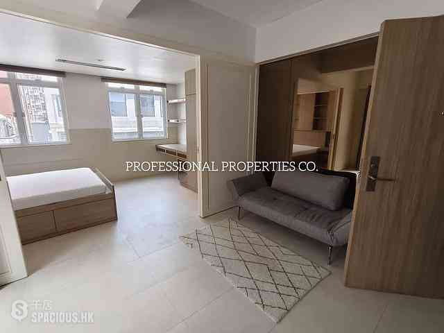 Central - 7-9, Shin Hing Street 05