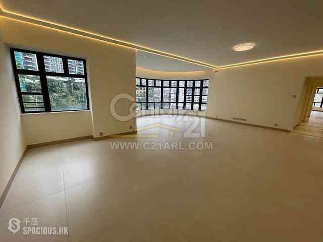 Mid Levels Central - Po Garden 01