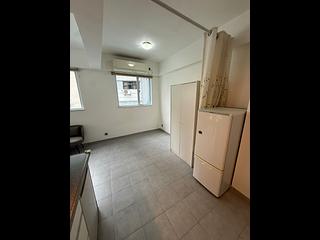 Soho - 68-70A, Hollywood Road 05