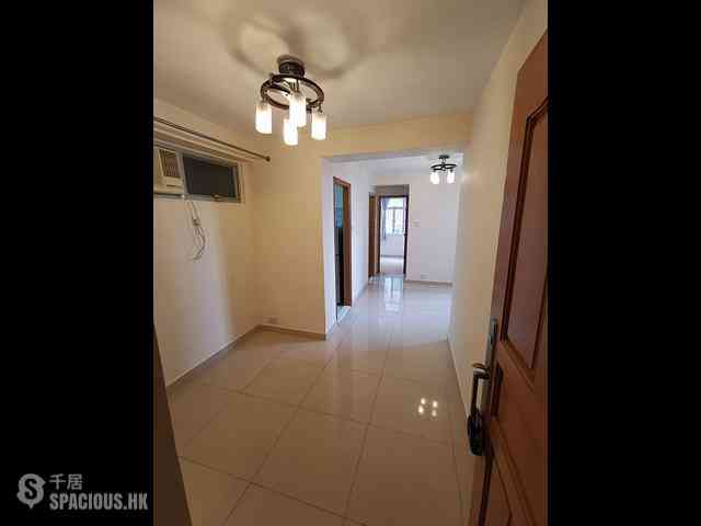 Kennedy Town - Pearl Court Block B 01