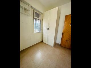 Shau Kei Wan - Ho King Building 05