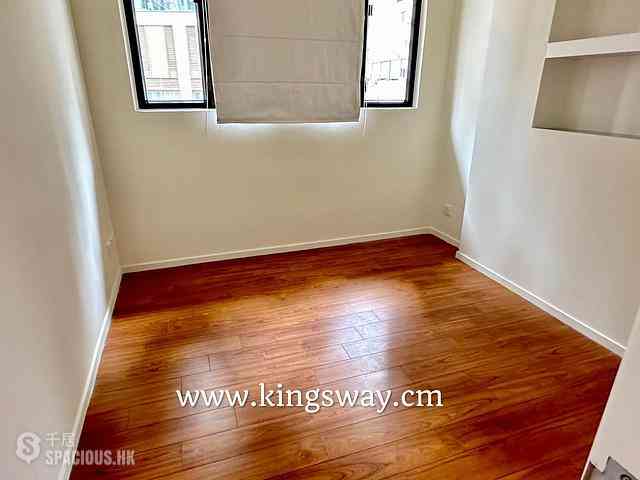 Soho - 22, Elgin Street 04