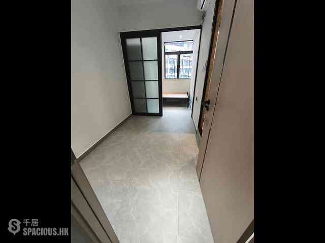 Tsim Sha Tsui - Kam Kok Mansion 01