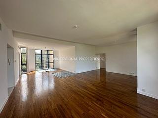 Jardines Lookout - Park Place Block A 02