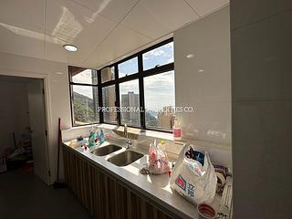 Jardines Lookout - Park Place Block A 07