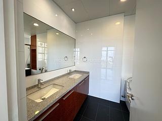 Jardines Lookout - Park Place Block A 08