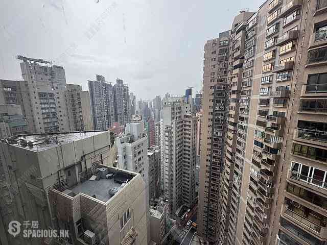 Sai Ying Pun - King's Hill 01