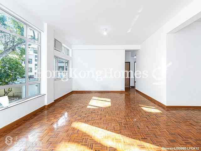 Pok Fu Lam - Bisney Villas 02