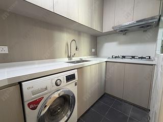 Mid Levels Central - Goldwin Heights 09