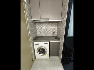 Mong Kok - Sincere House 03