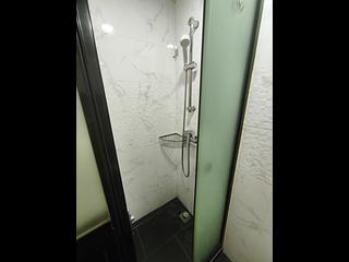 Mong Kok - Sincere House 05