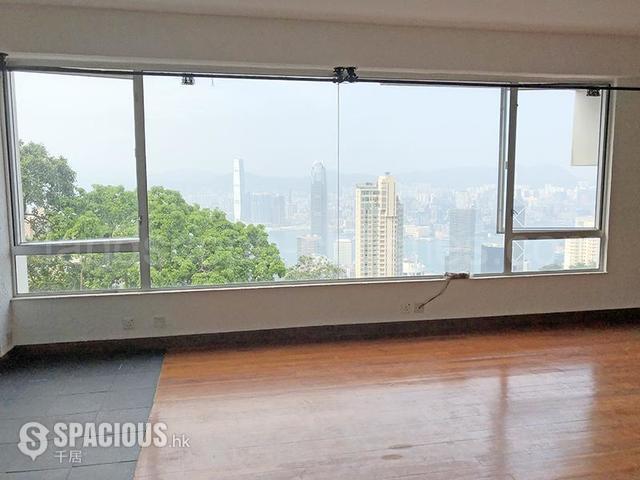 The Peak - Barker Villa 01