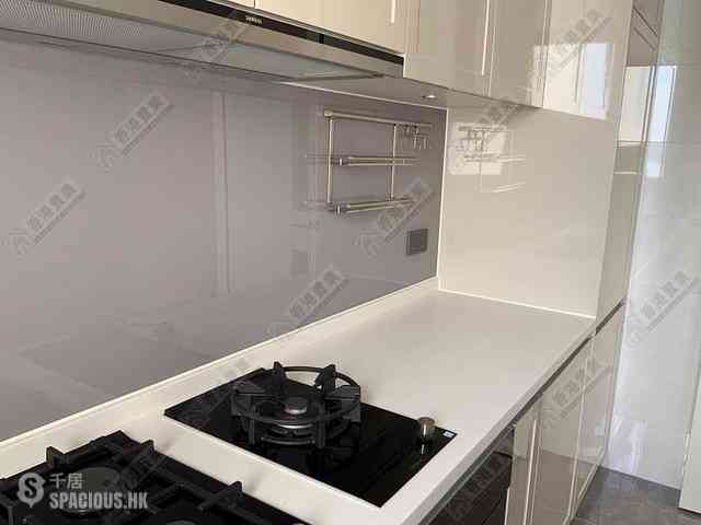 Tseung Kwan O - Monterey Block 6A 04
