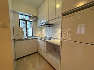 Sheung Wan - Welland Building 07