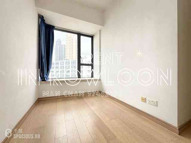 Prince Edward - Cite 33 03