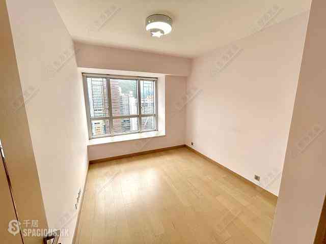 Wong Chuk Hang - Marinella Block 1 04