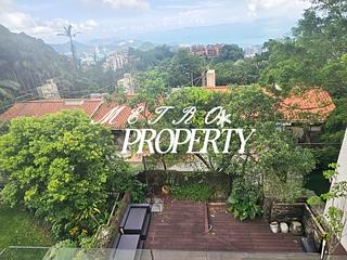 The Peak - Strawberry Hill 05