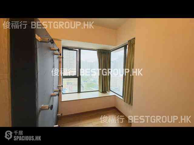 Siu Sai Wan - Island Resort 05