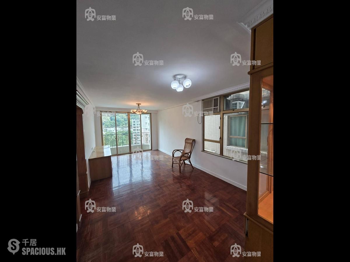 Tai Po - Classical Gardens Phase 2 01