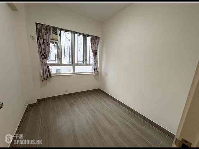 Causeway Bay - Yee Hing Building 05