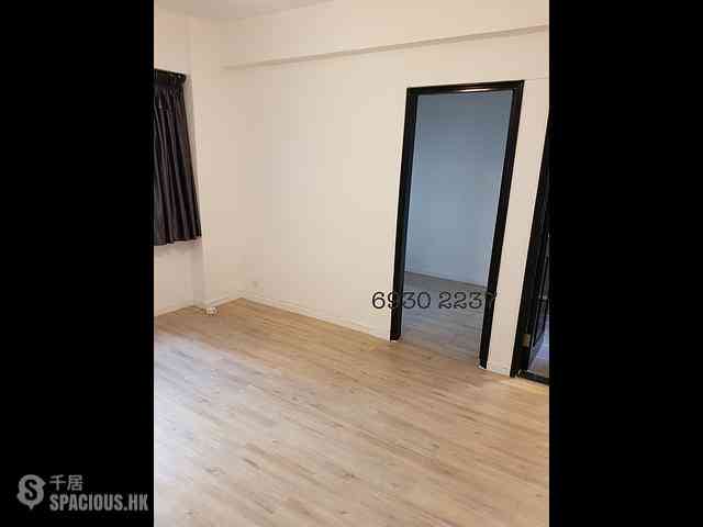 Kennedy Town - Pearl Court 02