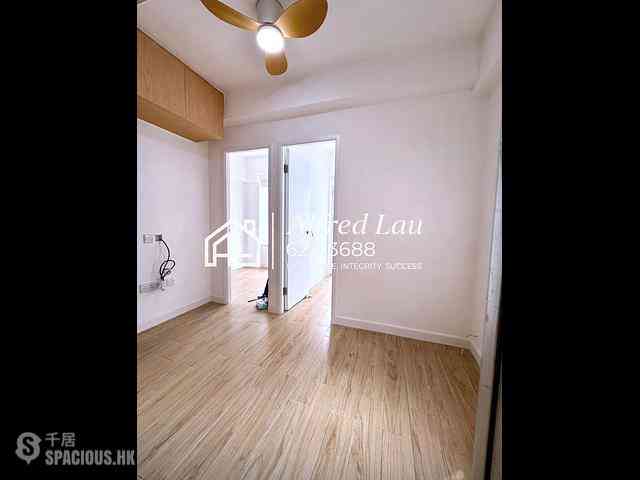 Mong Kok - Hung Wai Building 03