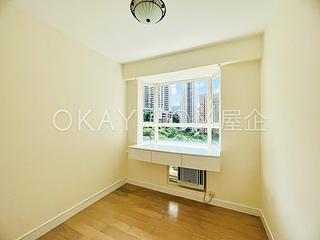 Tai Hang - Ronsdale Garden 04