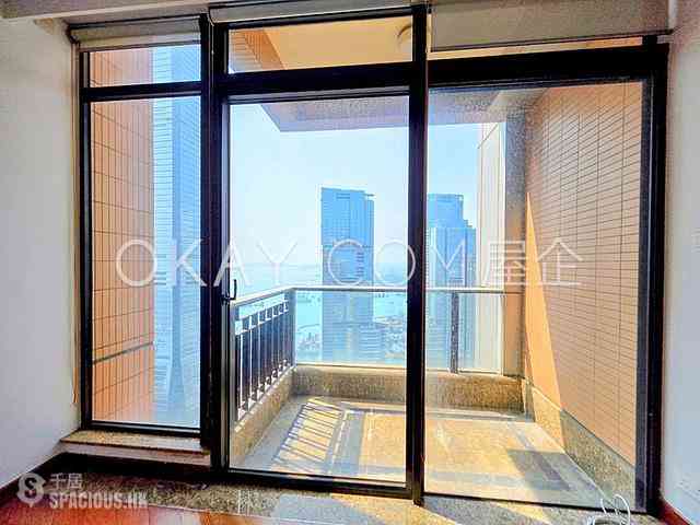 West Kowloon - The Arch Moon Tower (Block 2A) 04