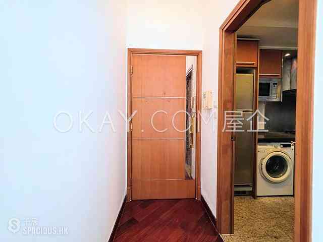 West Kowloon - The Arch Moon Tower (Block 2A) 06