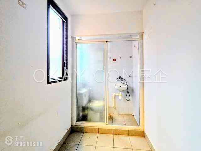 West Kowloon - The Arch Moon Tower (Block 2A) 09