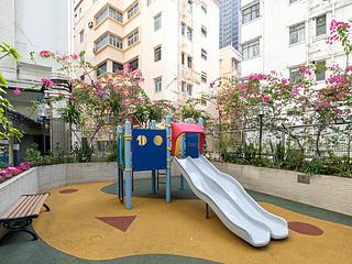 Mid Levels West - Lyttelton Garden Block 1 03