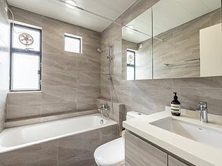 Mid Levels West - Lyttelton Garden Block 1 10