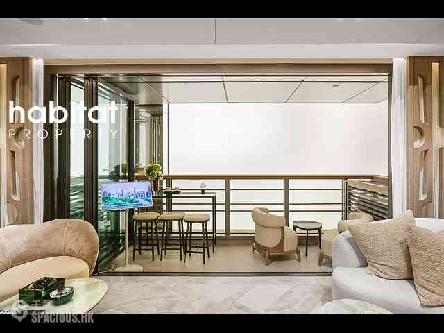 Central - Central Residence by the Park 03
