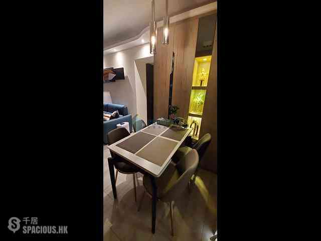 Sai Ying Pun - Centre Place 04