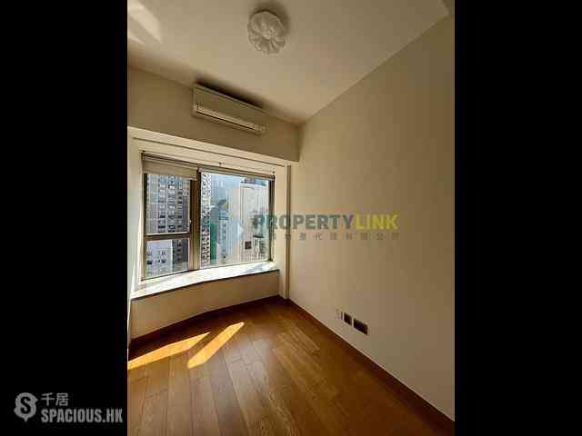 Sai Ying Pun - The Nova 07