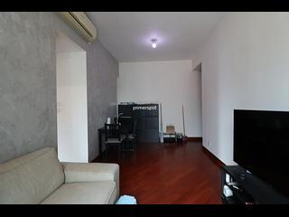 Wan Chai - The Avenue Phase 1 03