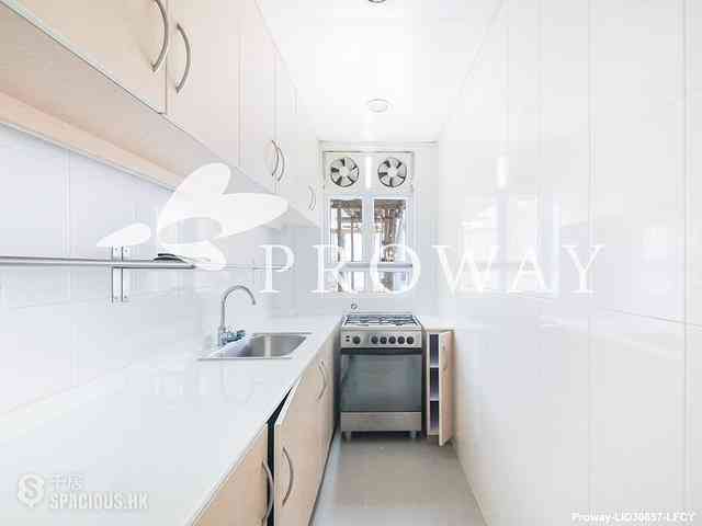 Mid Levels Central - Welsby Court 09
