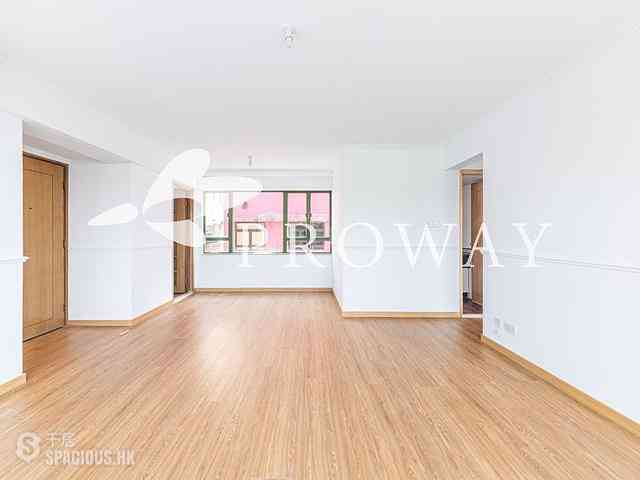 Stanley - Bayside House 03