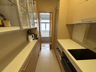 Poho - 236, Hollywood Road 05