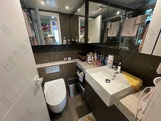 Sai Ying Pun - Centre Place 06