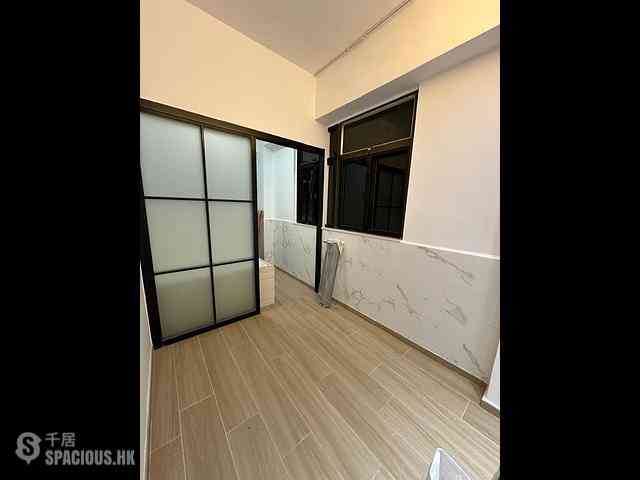 Prince Edward - Tung Wai Building 03