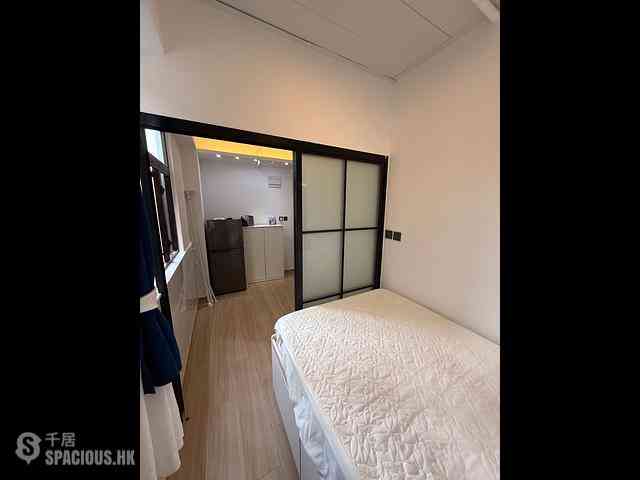 Prince Edward - Tung Wai Building 08