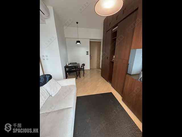 West Kowloon - The Cullinan (Tower 21 Zone 5 Star Sky) 01