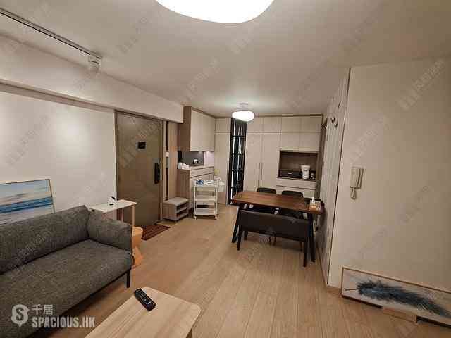 Tai Koo Shing - Tai Koo Shing Sing Fai Terrace Hang Sing Mansion 04